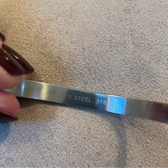 Silver Roman Numeral Bracelet - Picture 7 of 7